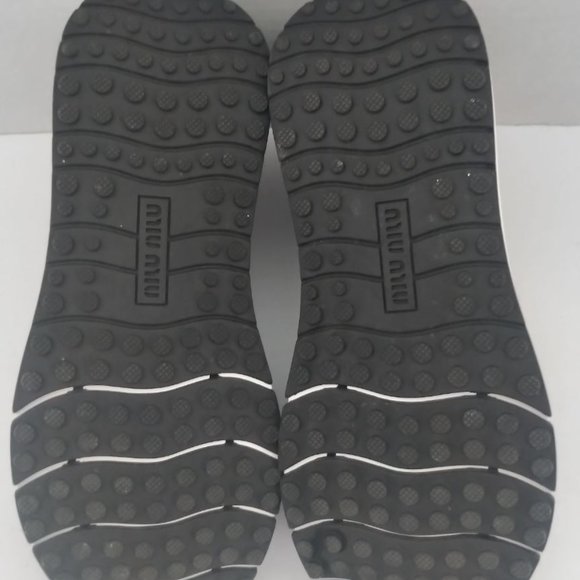Miu Miu KNIT FABRIC SNEAKERS, size 37.5 (7 US) - Picture 7 of 8